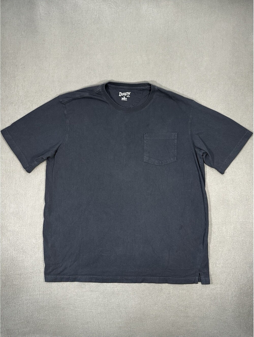 Duluth Trading Co Men’s XL Relaxed Fit Longtail Navy Pocket T Shirt